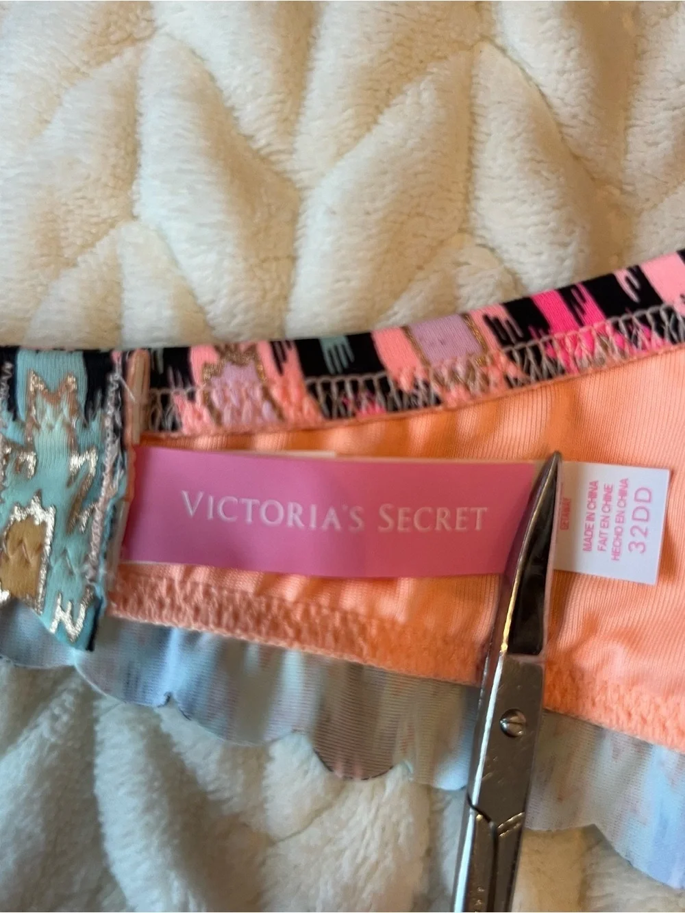 Victoria’s Secret The Garaway Bikini Swim Top Aztec Size 32DD